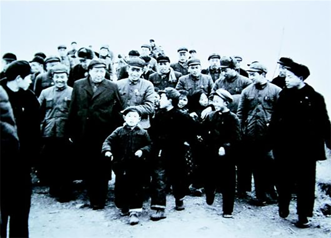 歷史的回響丨毛主席與武漢長(zhǎng)江大橋的故事